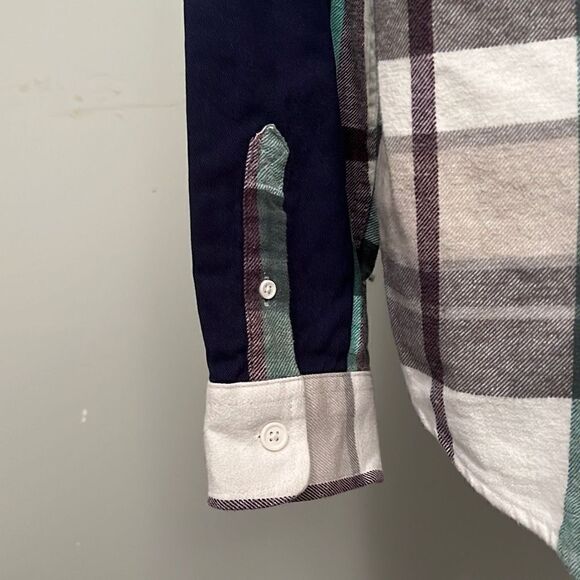 Free Assembly Men's Multicolor Long Sleeve Button-up Shirt - Picture 4 of 9